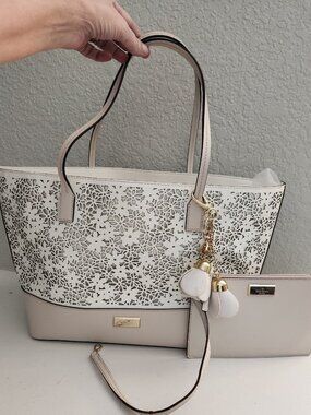 Euc Kate Spade NY Ivory & Cream Laser Floral Tote Bag Purse